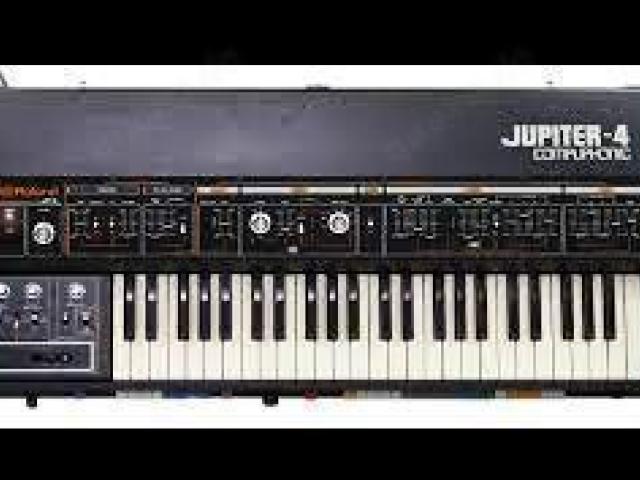 Roland JUPITER 4-OB-SX  OB8  suche andere 80er Synth 19" dig+analog+TASTENTEILE DEFEKTES - 1